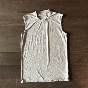 Under Armour Sleeveless Shirt - Men’s Size S